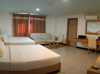 Punta Clark Hotel