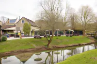 The White Hart Ford Hotels in Castle Combe