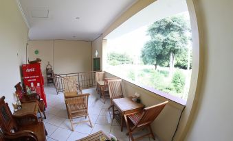 Sari Buana Bed & Breakfast