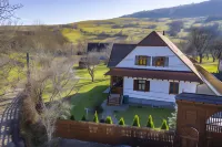Harghita Traditional House Hotels in 