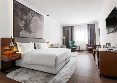 Radisson Blu Hotel Tashkent Отели рядом с достопримечательностью «Ecobozor»