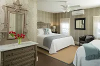 The Carroll Villa Hotel