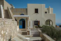 Zatrikion Santorini Villas