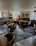 The Queens Head Hotel Hotels in Ingram