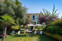 Blu Hotel - 3-Star