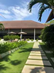 Casa Asia Hoteles cerca de Garuda Wisnu Kencana Cultural Park