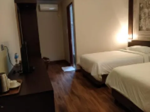 BOS Hotel Sungailiat