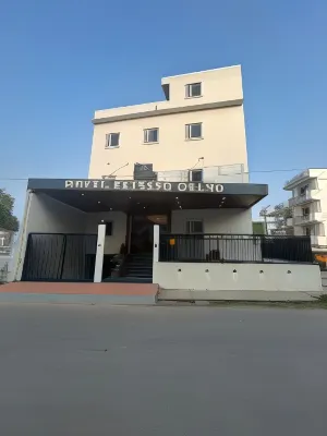 Hotel Satsang Grand Hotels in Soyepur