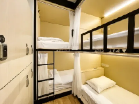 Bed to Bangkok - Hostel Hotel berhampiran Stesen Bas Mo-Chit