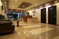 Philomena Hotel & Apartment