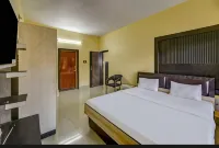 Hotel Moon Chakra Tirtha Road Near Beach By Morservices Hotels near Sai Baba Temple