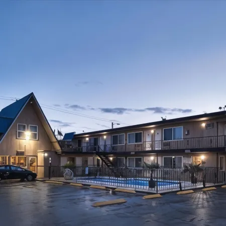 University Inn and Suites Eugene