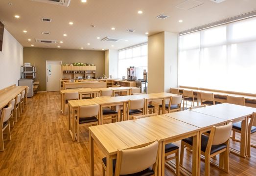 후쿠로이 역세권 호텔 전경