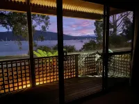 Driftwood Hotels in Geeveston