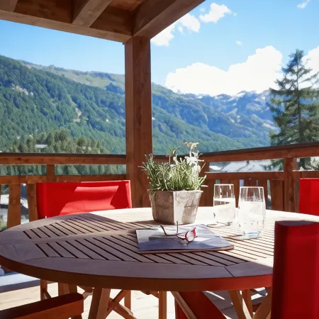 La Vue Luxury Living Apartments