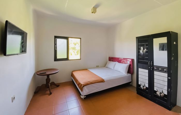 Kanca Homestay Syariah RedPartner Near Gor Untung Suropati