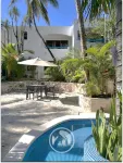 Pelicano Inn Playa del Carmen - Beachfront Hotel - Ocean View