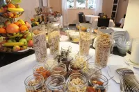 Asgard Hotel - breakfast