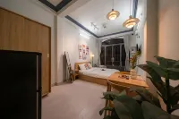 Elysian Home & Spa Отели рядом с достопримечательностью «Зоопарк и ботанический сад»