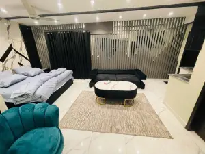 Burj Al Islam Bahria Suites