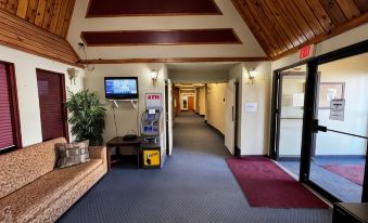 Zero - 100 Motor Inn