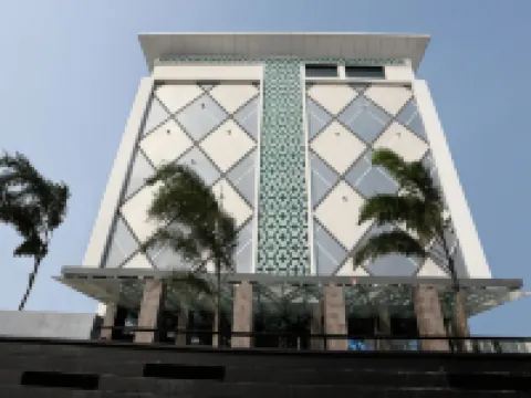 Paradigm Sarovar Portico Hotels in Kakinada