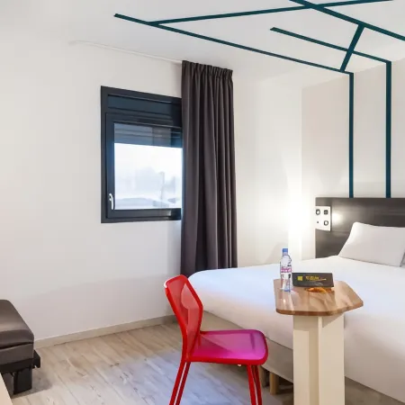 ibis Styles Rouen Val De Reuil