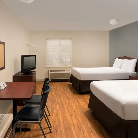 WoodSpring Suites Kansas City Liberty