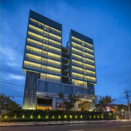 Luminor Hotel Jemursari by WH