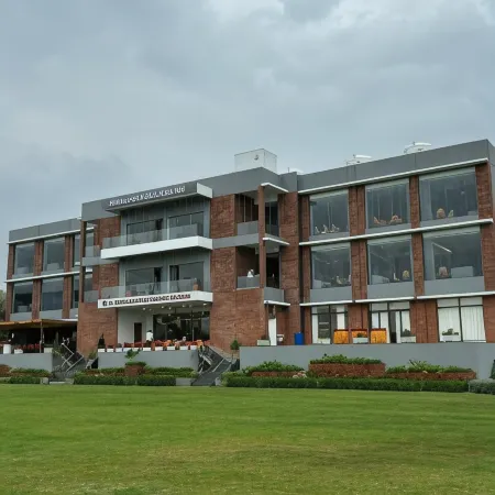 Hotel City Square