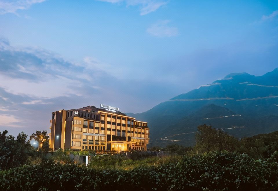 hotel overview picture