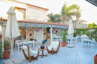 Alacatı Leylak Hotel