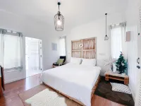 Terrua Main Ten Villa Garden Hotels in Chom Bueng