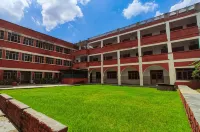Goverdhan Hotel - Close to Railway Station and Bus Stand Hotels in Civil Lines