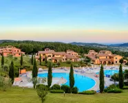 HOTIDAY Room Collection - Massa Alta Hotels in Massa Marittima