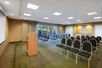 La Quinta Inn & Suites by Wyndham Ocala