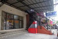 RedDoorz Syariah Near Alun Alun Wonosobo 3 Hôtels à : Mojotengah