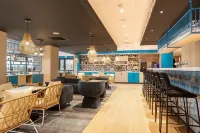 Ibis Styles Miramas - Provence Hotels in Cornillon-Confoux