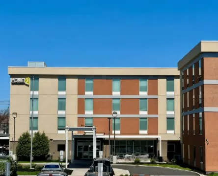 Home2 Suites by Hilton Rahway Hotels near Flourishing Family Chiropractic