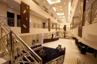 Grand Lily Hotel Suites