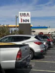 USA Inn - parking