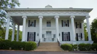 Lookaway Inn