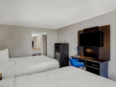 Motel 6 Brooks, AB