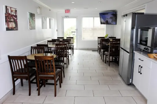 Ramada by Wyndham Sherwood Park