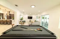 Miami Retreat-5BR-HeatedPool-Games-FirePit-BBQ Hotel in zona Frost Museum of Art