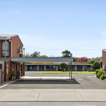 Baronga Motor Inn