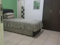 Cendrawasih Syariah Homestay Hotels in Pringsewu