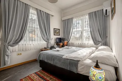 Villa Tulipan Hotels near Cesur Shopping Center