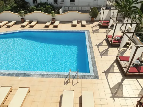 Oasis Beach Club - balcony