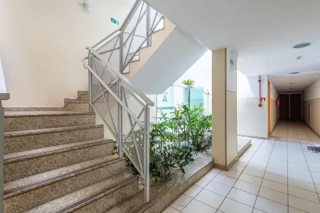 Elegant Accommodations Just Minutes From Brasilia's Main Attractions - ARK Отели рядом с достопримечательностью «Three Powers Plaza»